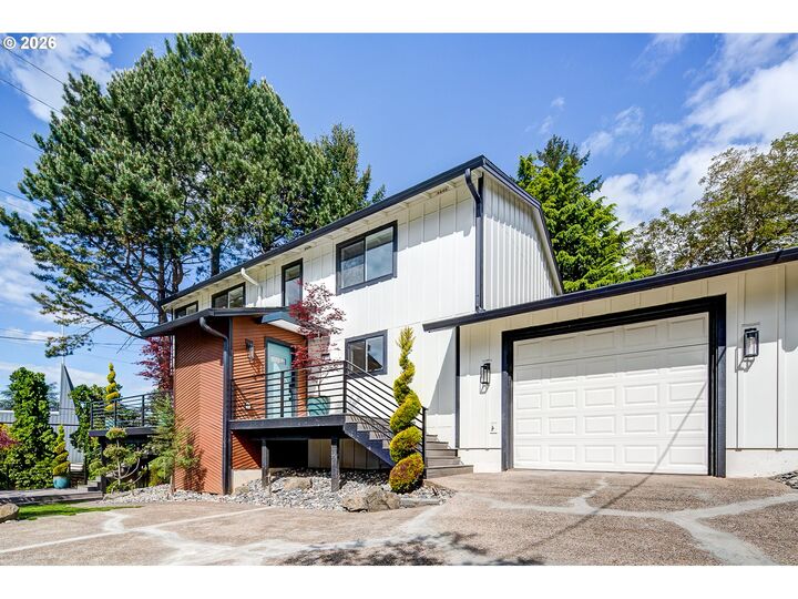 Property Photo:  510 SE 62nd Ave  OR 97215 