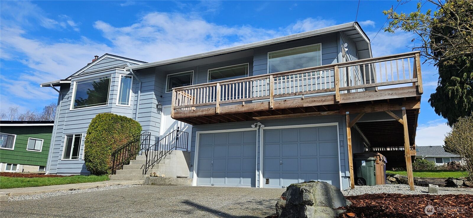 Property Photo: 1135 N Heatherwood W WA 98406