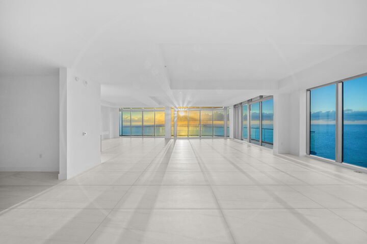 Property Photo:  151 N Seabreeze Boulevard Ph2601-E  FL 33304 