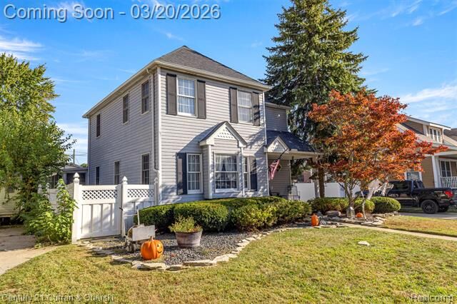 Property Photo: 250 Chestnut Street MI 48192