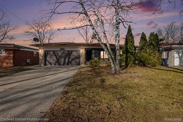 Property Photo:  30205 Boewe Drive  MI 48092 