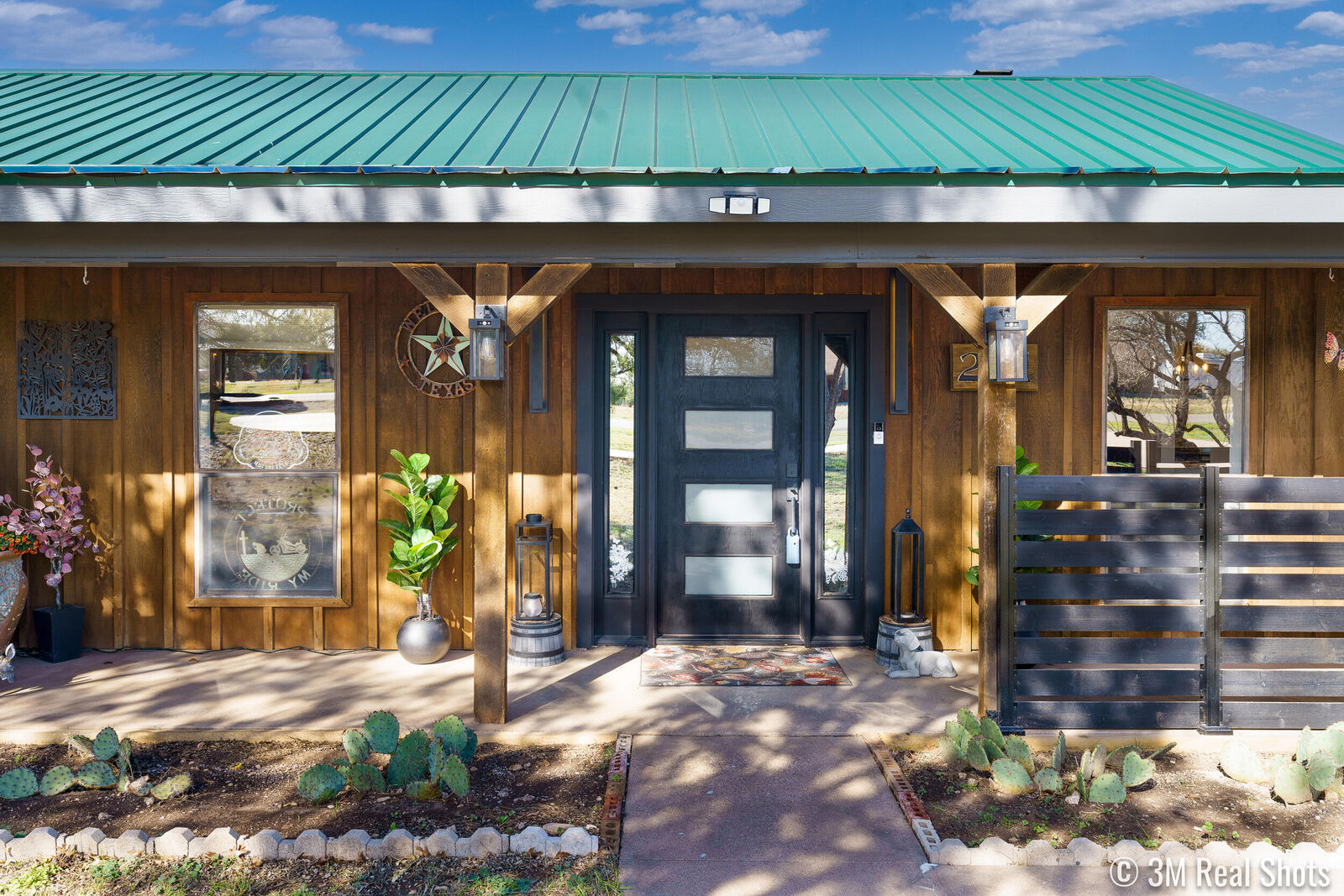 Property Photo:  261 Edinburgh Road  TX 76901 