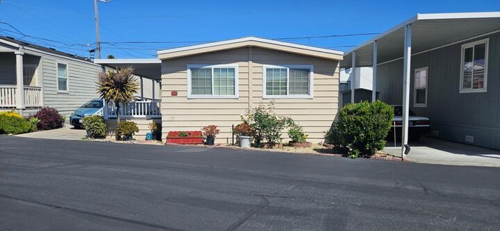 Property Photo:  1146 Birch Avenue 19  CA 93955 