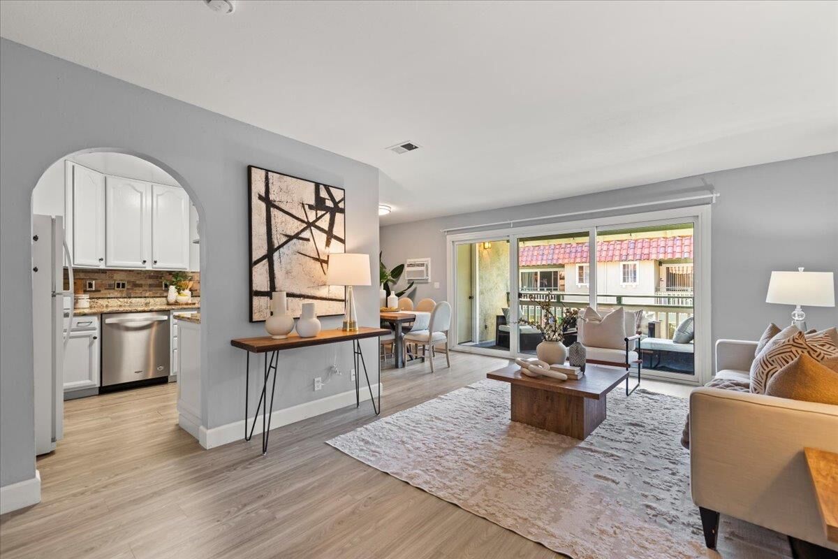 Property Photo:  221 Kiely Boulevard B  CA 95051 