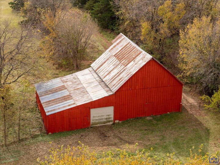 Property Photo: 5055 W 117th St KS 66414