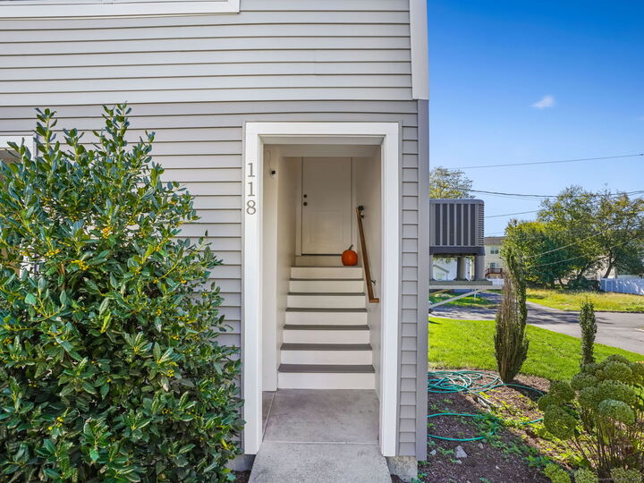 Property Photo: 118 Berwick Avenue 118 CT 06825
