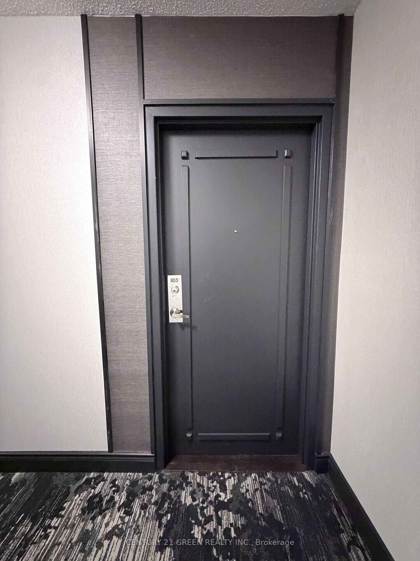 Photo de la propriété: 200 Burnhamthorpe Road E 1103 ON L5A 4L4
