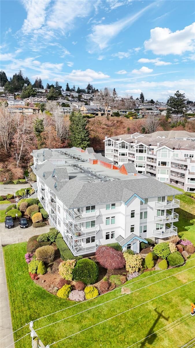 Property Photo: 390 Island Hwy S #224 BC V9W 1A5