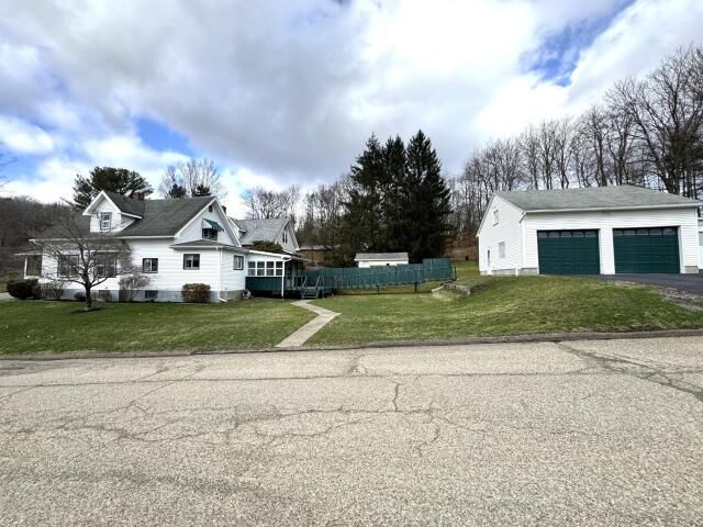 Property Photo: 300 North Parker Street PA 16365