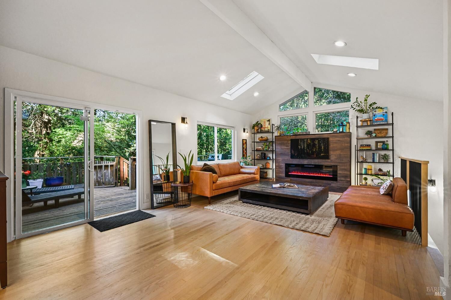 Property Photo:  16 Iron Springs Road  CA 94930 