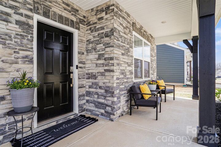 Property Photo:  310 Hamptons Cove Road  NC 28166 