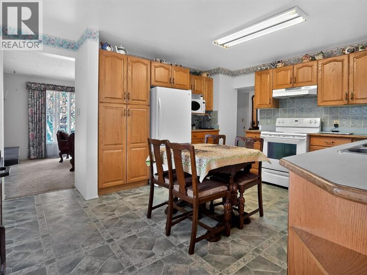 Property Photo: 124 97C Highway BC V0K 1A0
