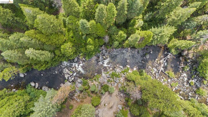 Property Photo: 28525 S Stan Ct CA 95364