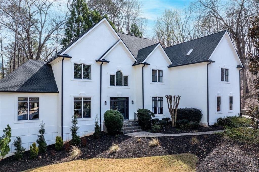 Property Photo:  4500 River Mansions Trace  GA 30096 