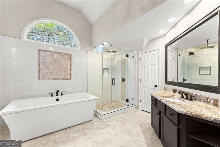 Property Photo: 4140 River Bluff Run Way GA 30024