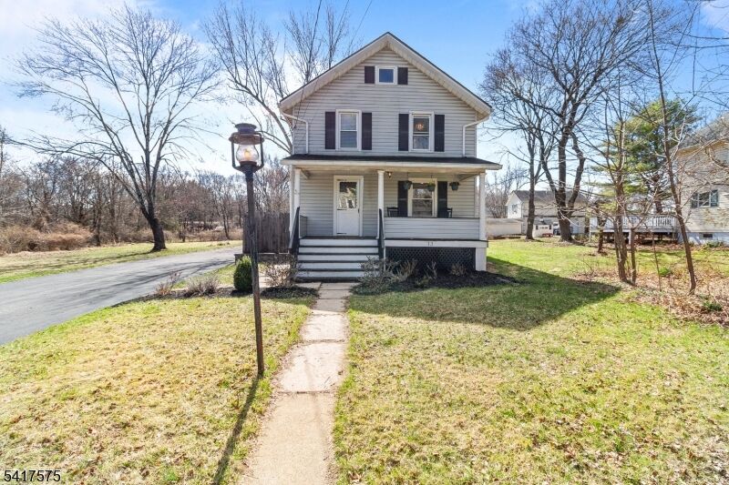 Property Photo:  13 Whitehouse Ave  NJ 08889 