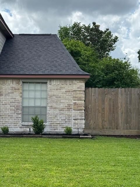 Property Photo:  8910 Pine Shores Drive  TX 77346 