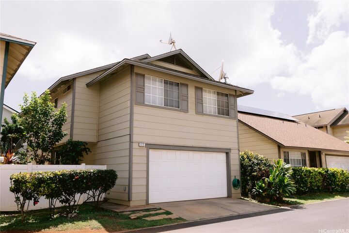 Property Photo:  91-215 Kuina Place 96  HI 96706 