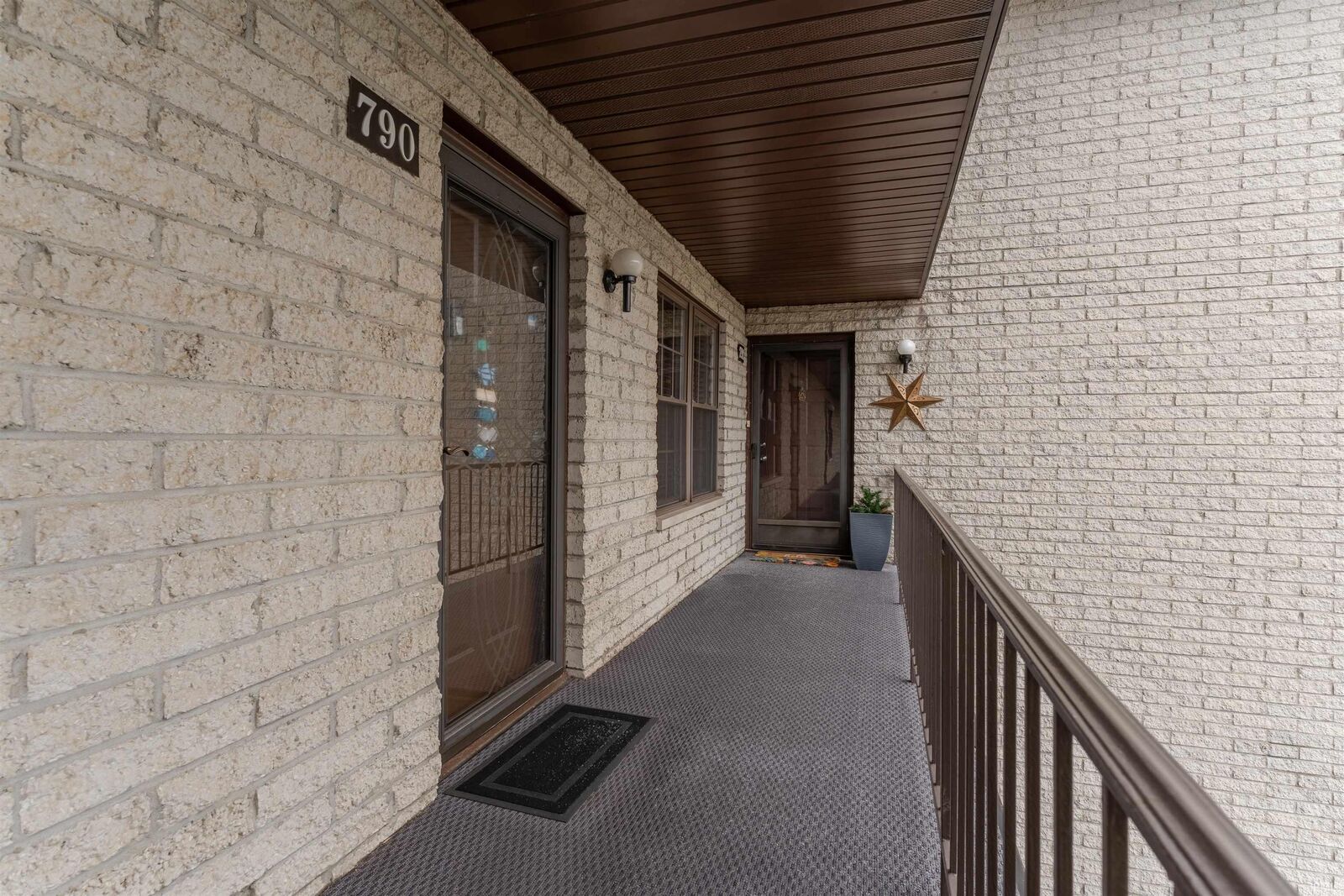 Property Photo:  790 Senate Avenue  IN 47711 