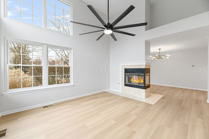 Property Photo:  1239 Old Mill Lane  IL 60007 