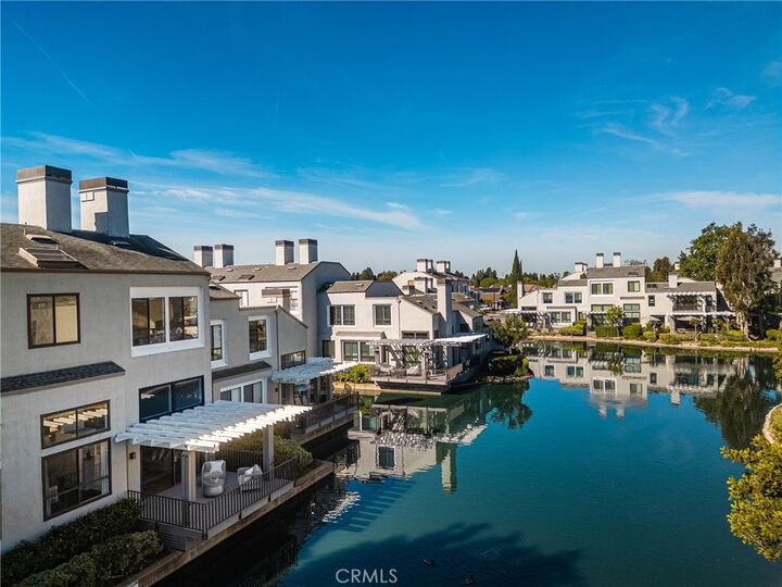 Property Photo:  30 Waterway 43  CA 92614 