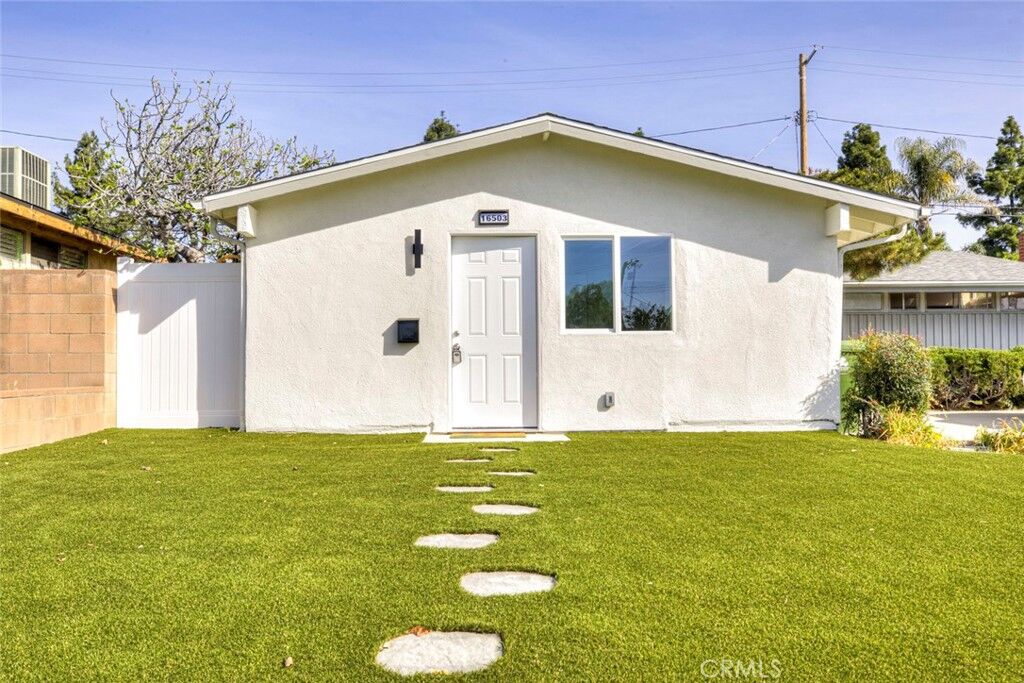 Property Photo:  16503 Kingsbury Street  CA 91344 