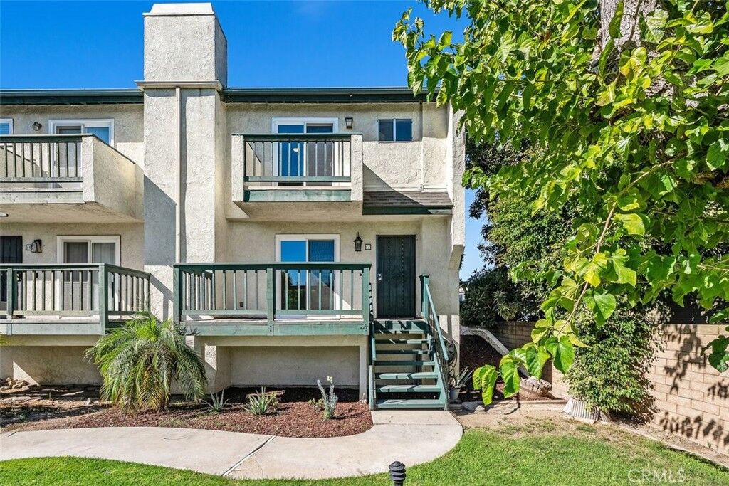 Property Photo: 428 W 1st Street CA 92780
