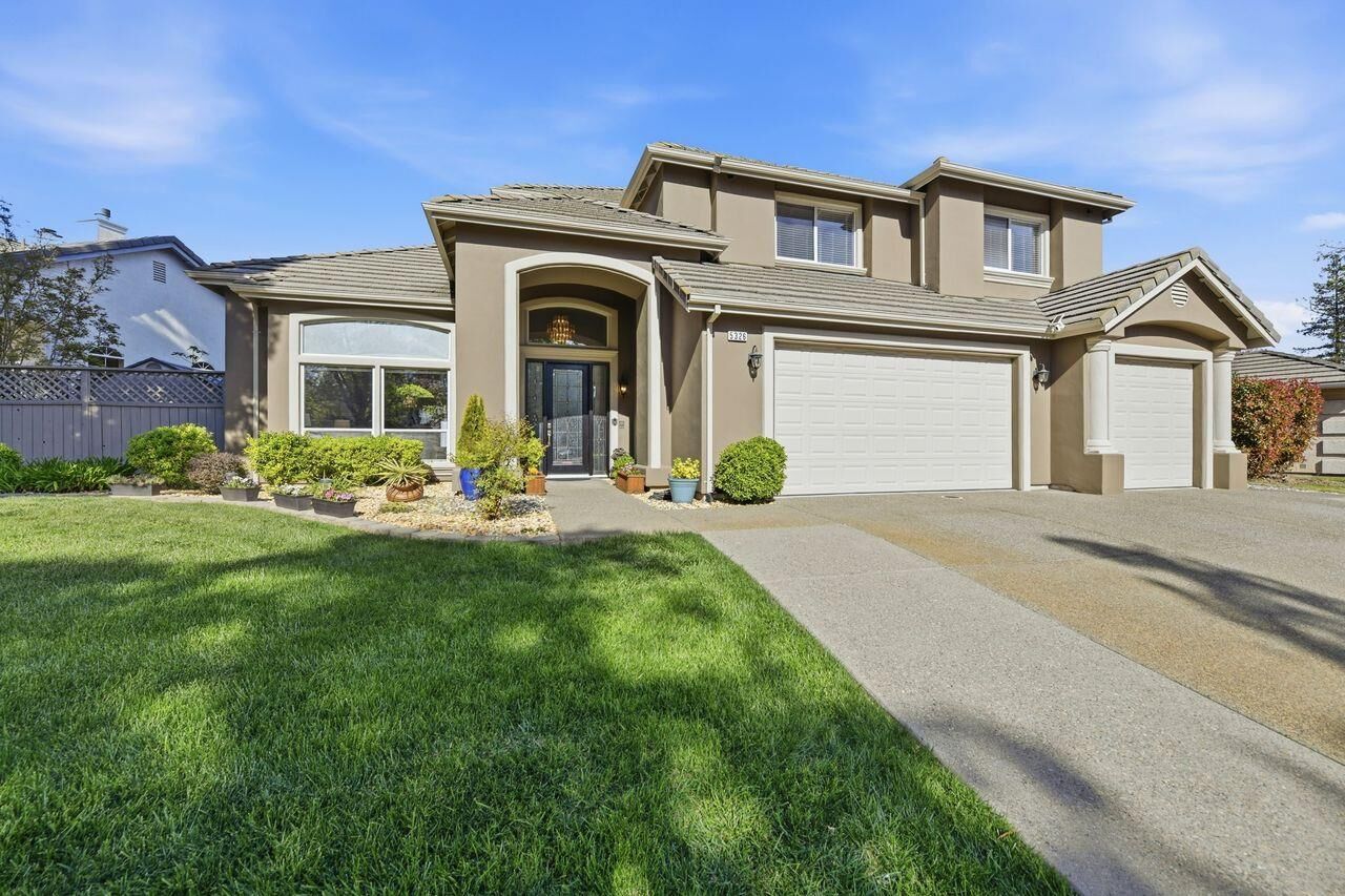 Property Photo:  5326 Flyway Drive  CA 95628 