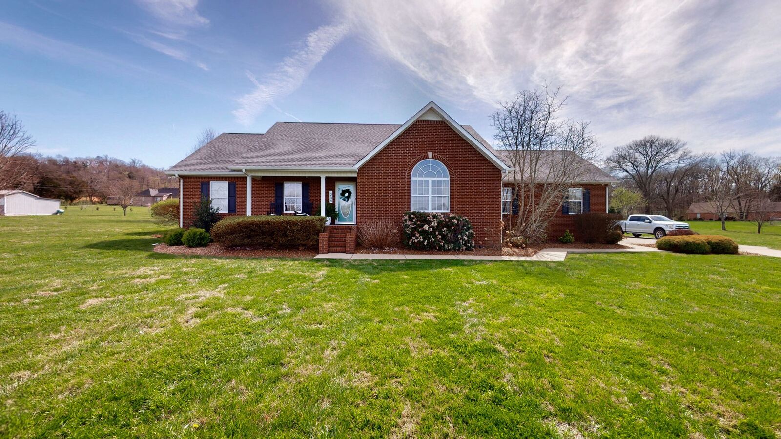 Property Photo:  205 Gladys Dr  TN 37160 