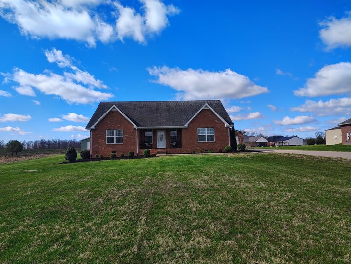 Property Photo:  597 Long Creek Rd  TN 37083 