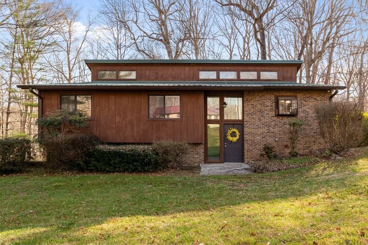 Property Photo:  1102 Patterson Dr  TN 37082 