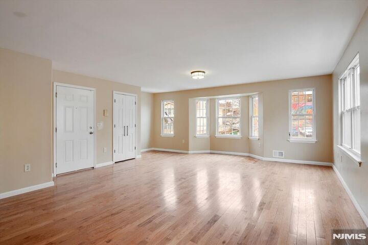 Property Photo:  150 Munn Avenue  NJ 07017 