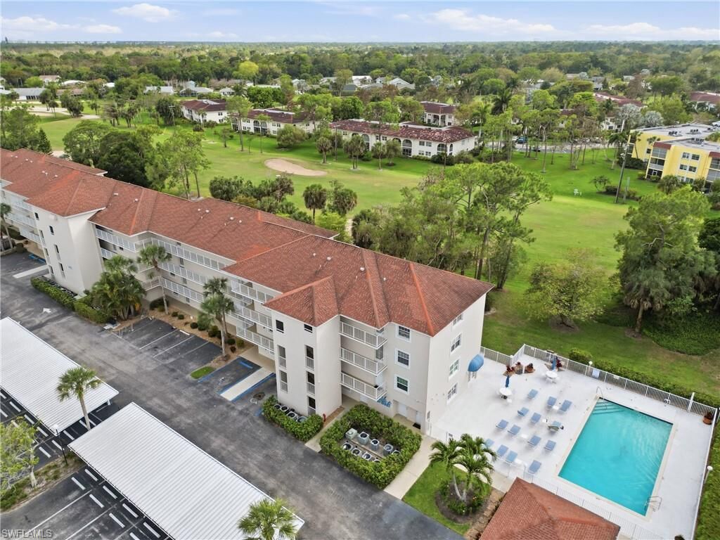 Property Photo:  481 Quail Forest Blvd B210  FL 34105 