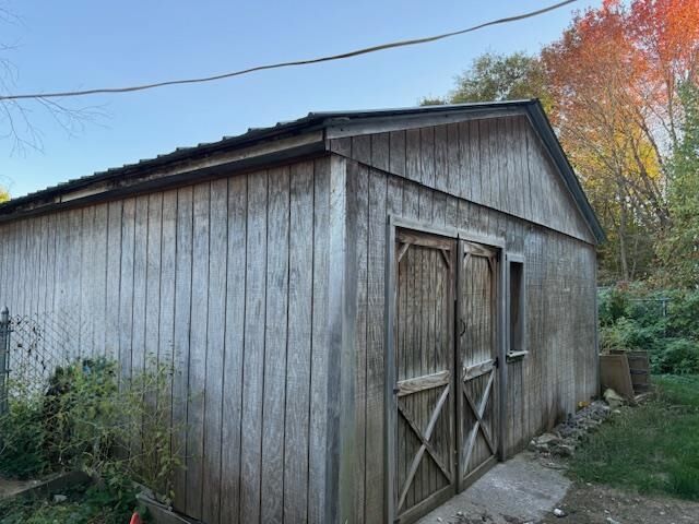 Property Photo:  62 Eastman Hill Road  ME 04040 