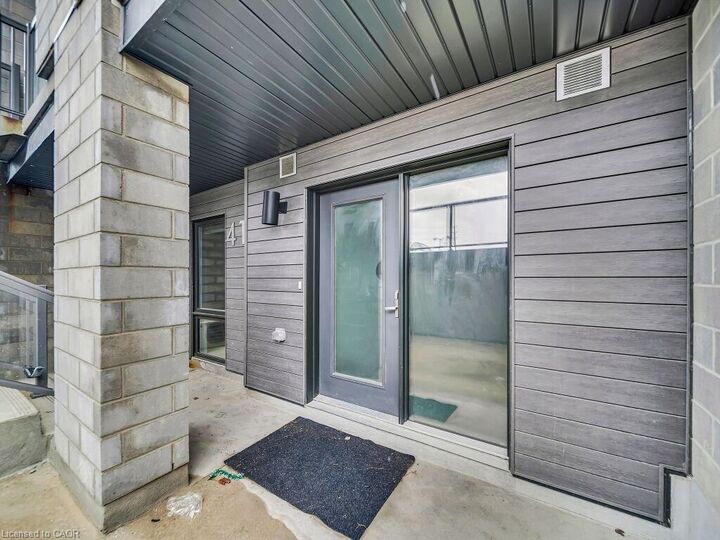 Property Photo:  142 Foamflower Place C # 41  ON N2V 0G9 