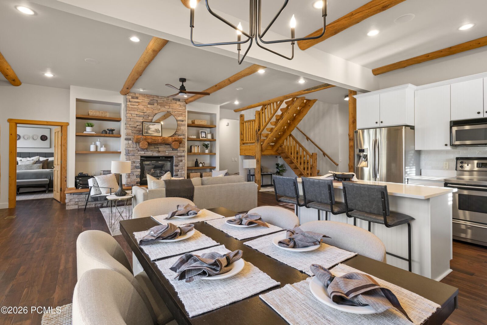 Property Photo:  92 W Village Court  UT 84049 