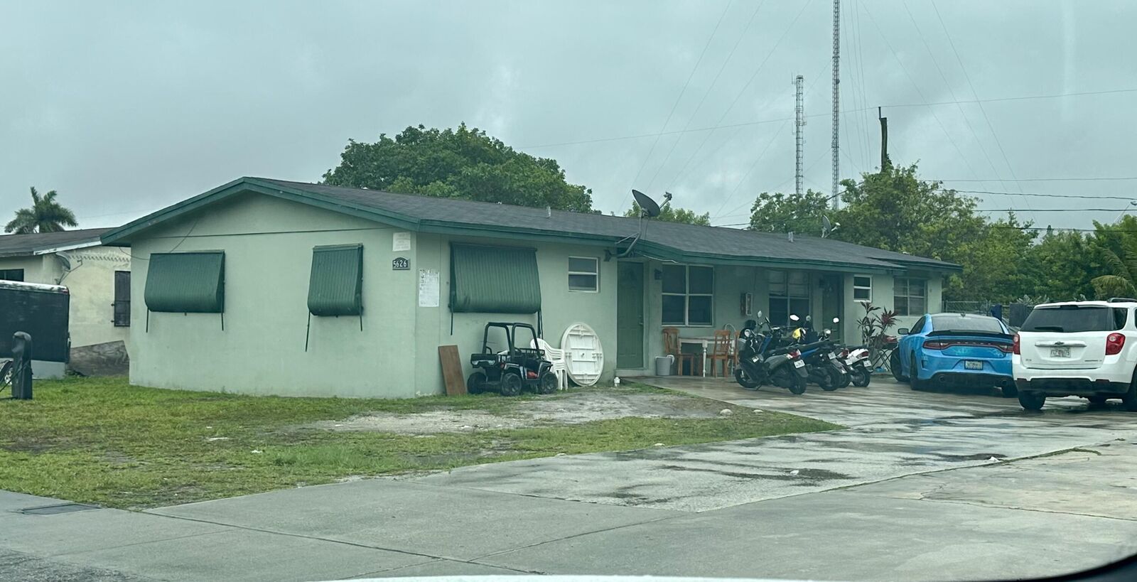 Property Photo:  5626 SW 27th Street  FL 33023 