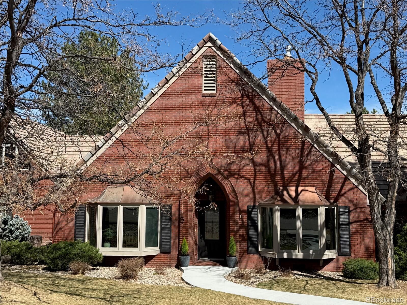 Property Photo:  5 Porcupine Lane  CO 80127 