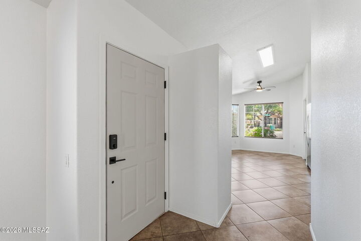 Property Photo: 2626 W Desert Bluffs Court AZ 85742