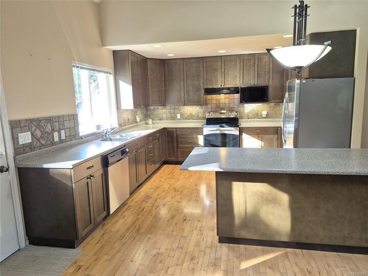 Property Photo: 12270/12272 Chandler Rd BC V9G 1J5