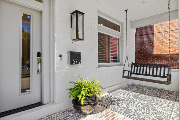 Property Photo:  5712 Hays St  PA 15206 