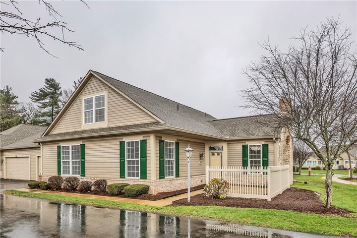 Property Photo:  2091 Winchester Ct  PA 16053 