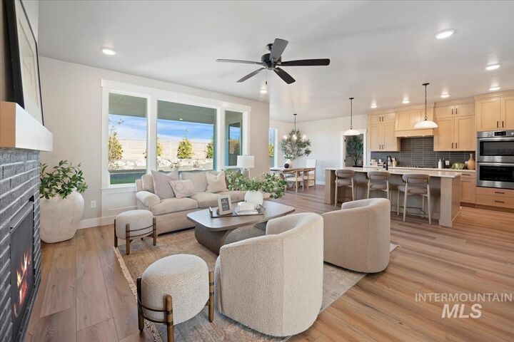 Property Photo: 6587 W Mattawa Dr ID 83646