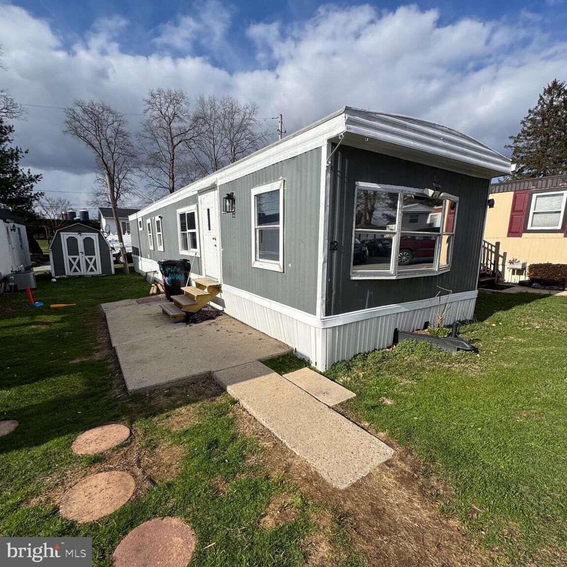 Property Photo:  4047 Columbia Avenue S  PA 17512 