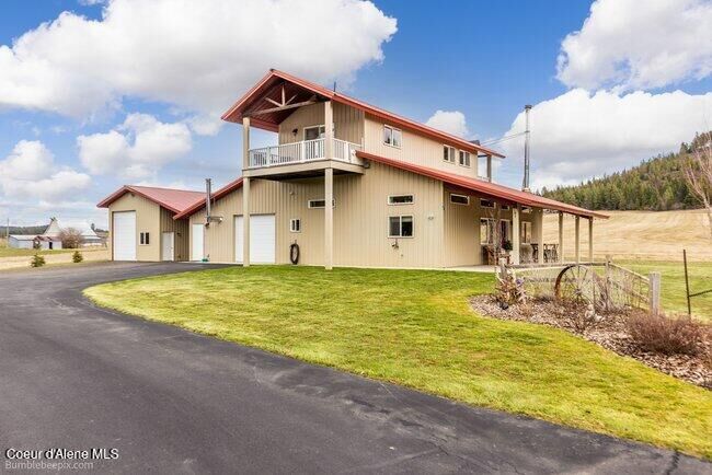 Property Photo:  200 Agte Rd  ID 83851 