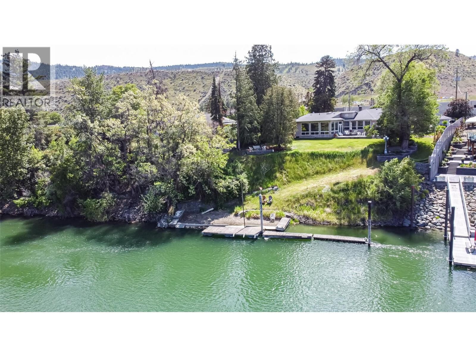 Property Photo: 1590 Lorne Street East BC V2C 1X6