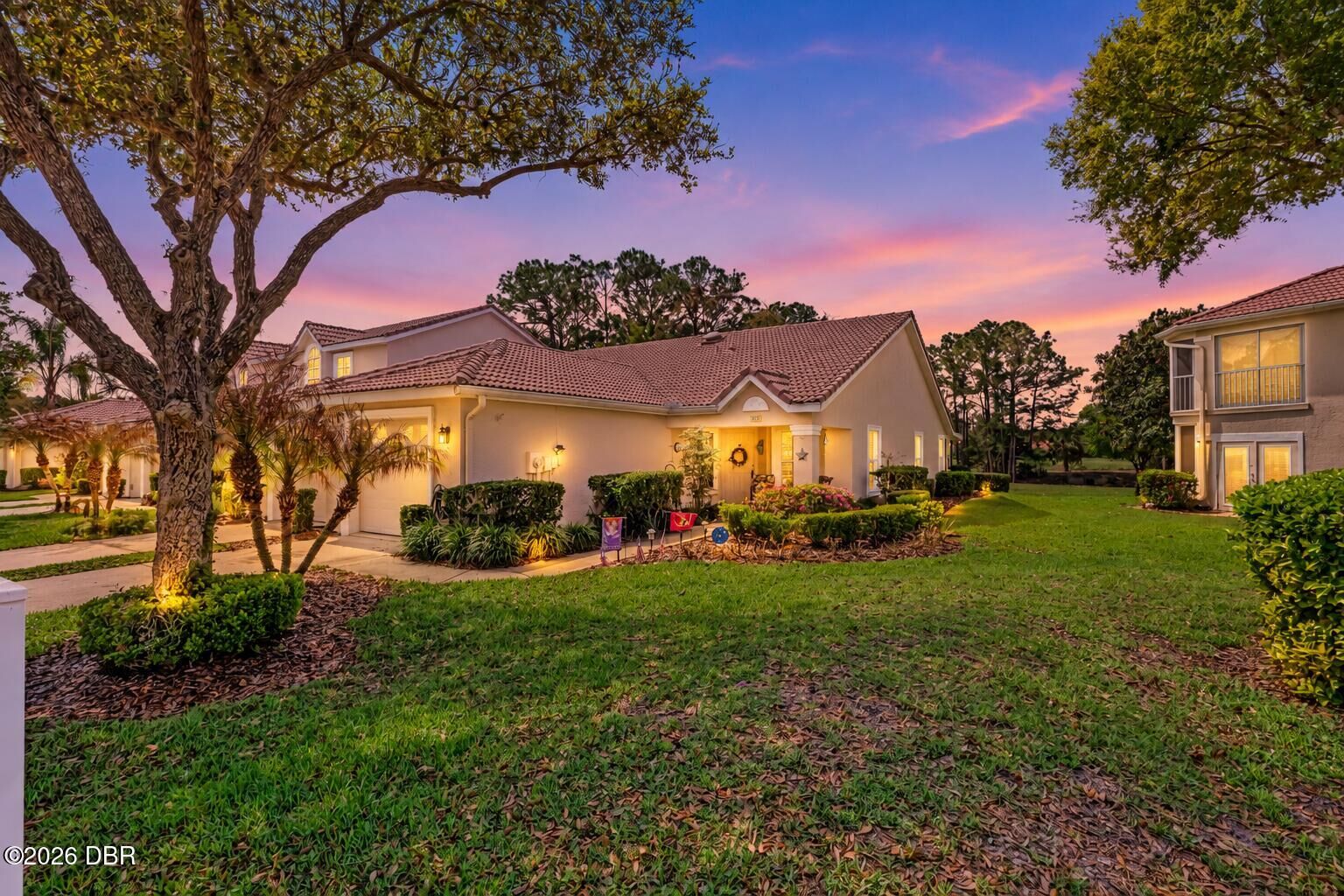Property Photo: 26 Golf Villa Drive FL 32128