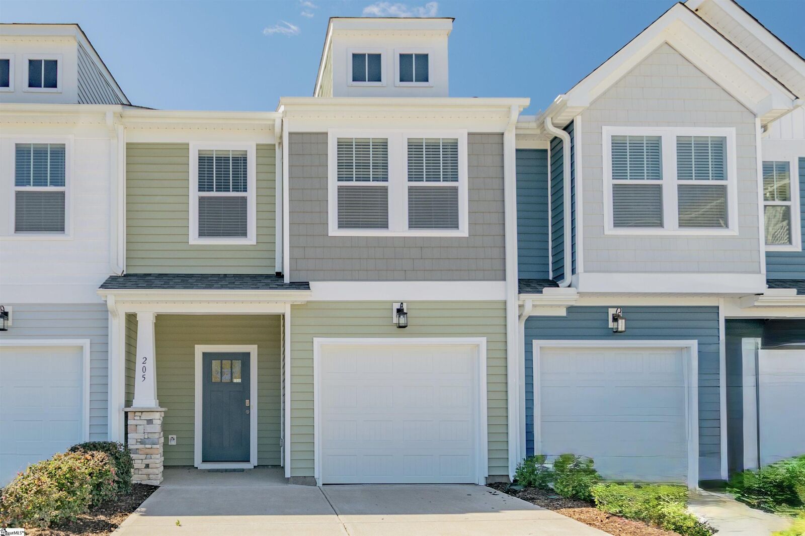 Property Photo: 205 Shallons Drive SC 29609