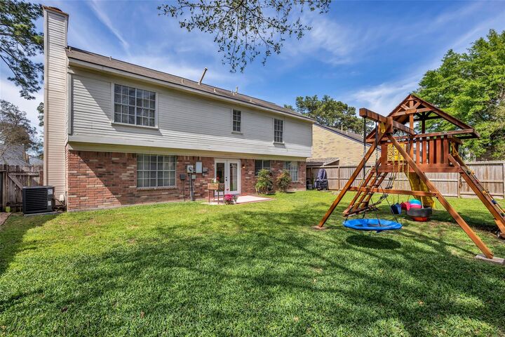 Property Photo:  9415 Towerstone Drive  TX 77379 