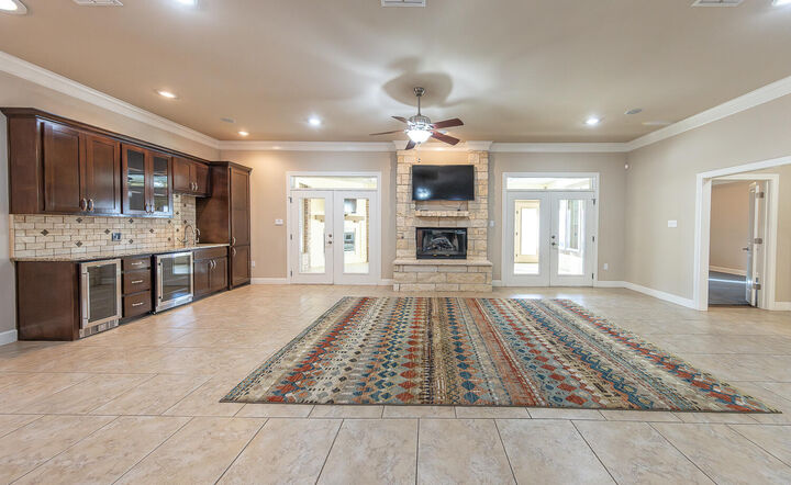 Property Photo: 10110 Peoria Avenue TX 79423